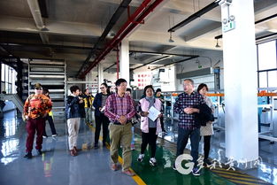 多彩貴州網(wǎng) 貴州省作協(xié)采風(fēng)團(tuán)實(shí)地考察朗德苗寨 農(nóng)食用菌場(chǎng) 茶葉加工廠